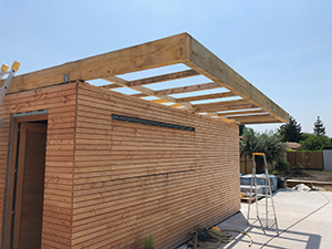 Container-poolhouse
